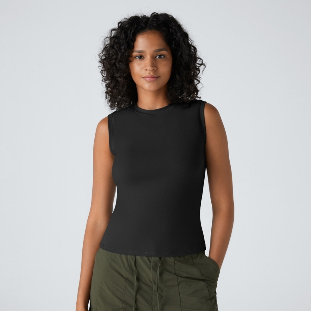 HALARA Black Sleeveless Tank Top